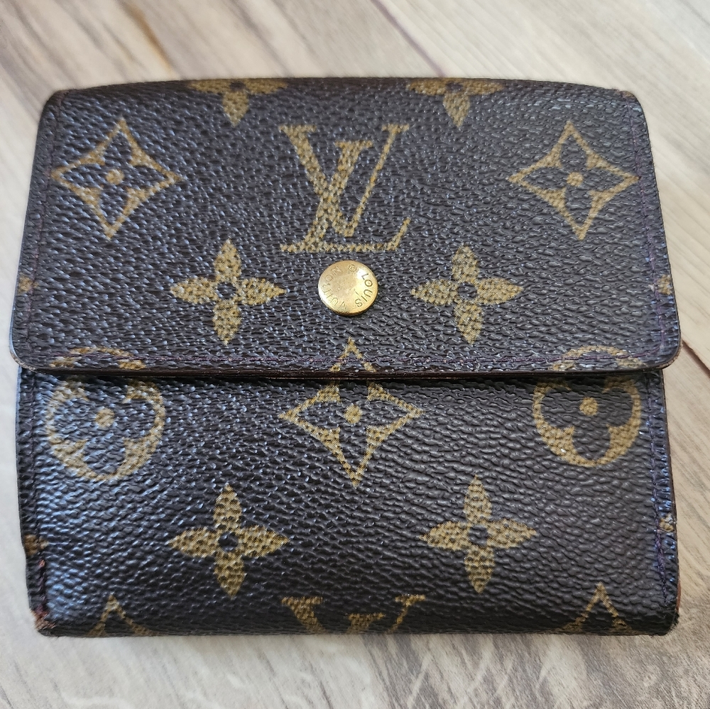 Louis Vuitton Wallet 🤎